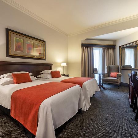 Hotel Alvalade Luanda Ngoại thất bức ảnh